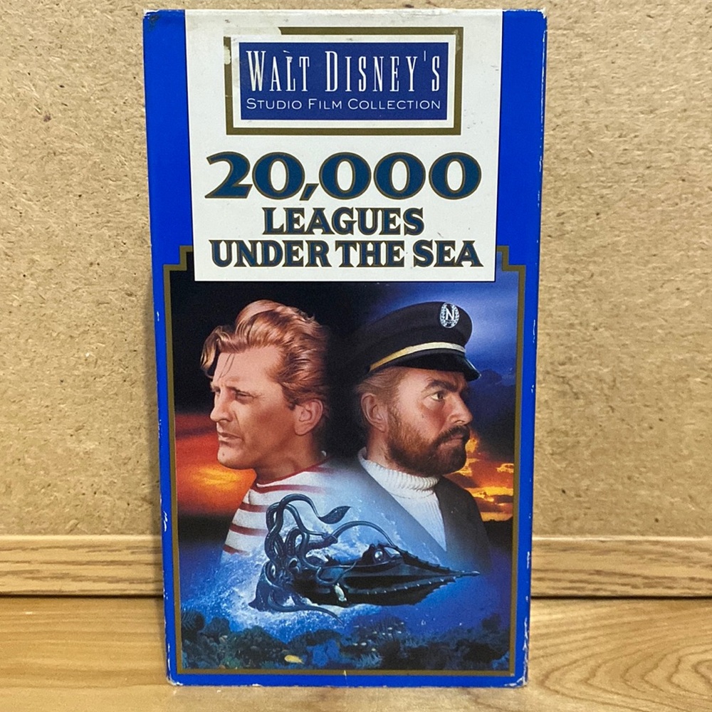 20,000 leagues under the sea Disney VHS tape